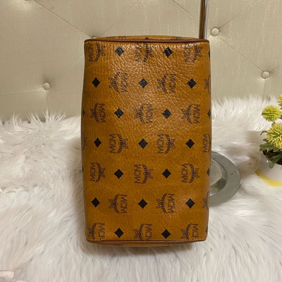 Authentic Mcm Congac Boston - Picture 8 of 15